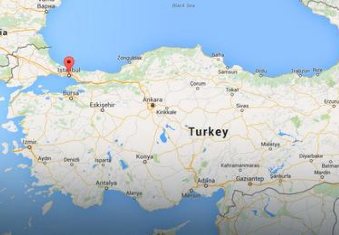 Samoubilački napad u Istanbulu: Poginulo pet osoba, 20 povrijeđenih (OBJAVLJUJEMO VIDEO NAPADA) 