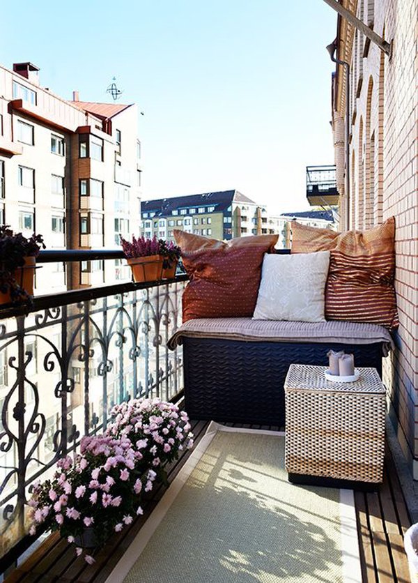 small-balcony-ideas