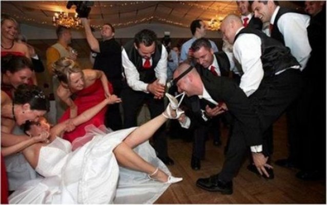 funny-wedding-fail-pictures-2