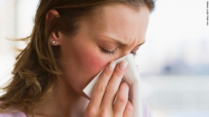 121002165520-woman-cold-sneeze-exlarge-169