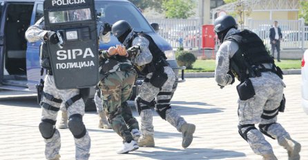 Specijalci SIPA-e uspješno završili obuku za vodiče i spasioce