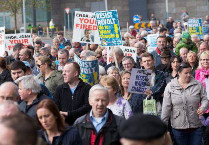 Masovni protesti u Irskoj zbog računa za vodu