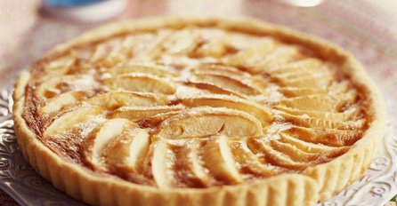 Švajcarska pita od jabuka