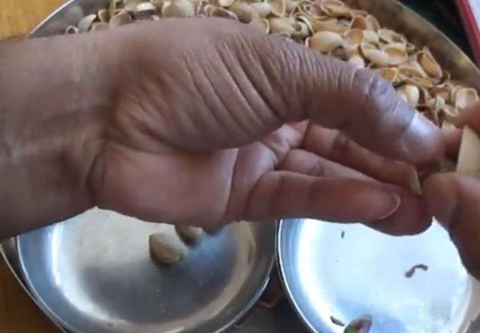 Kako najlakše oguliti pistaćije?