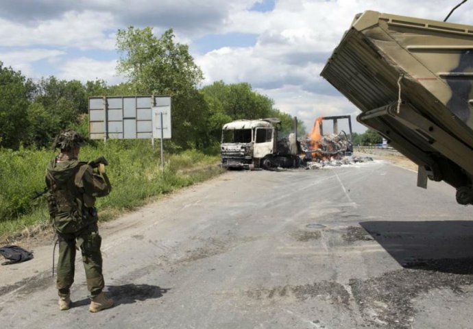 Napetost raste: Ruska vojska ušla u Ukrajinu