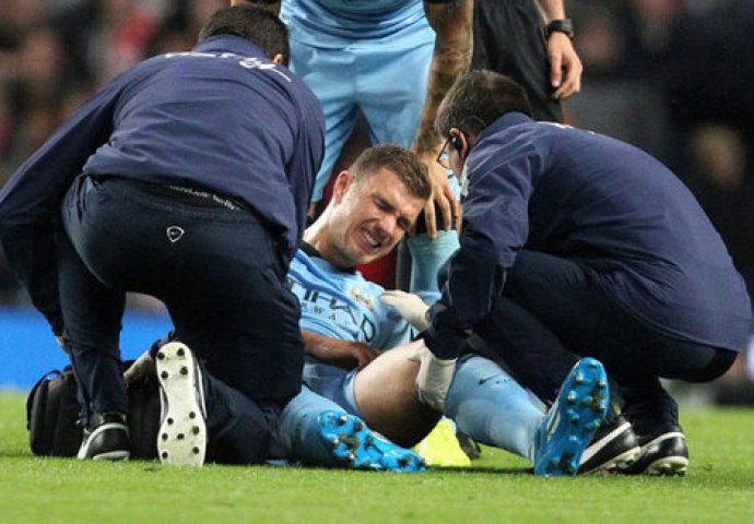 U Izrael bez kapitena: Džeki otkrivena fraktura mišića, biće van terena tri sedmice 