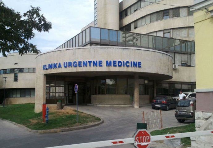 Mladić zboden u Zenici zbog teškog stanja prebačen na liječenje u Sarajevo