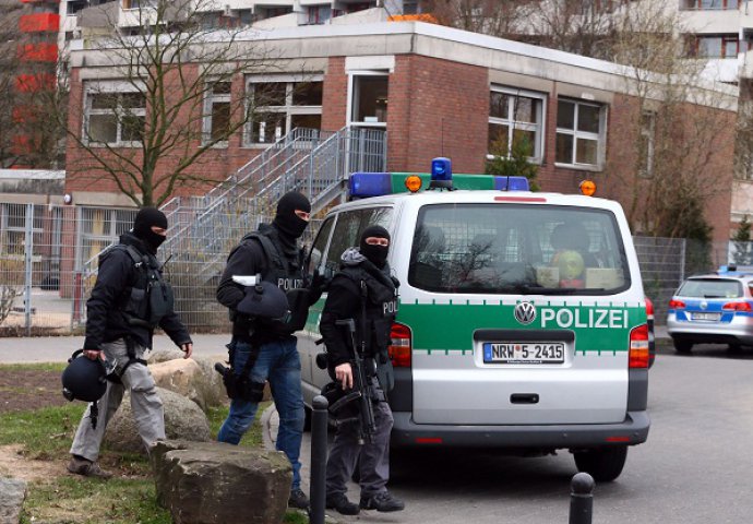 U Njemačkoj uhapšeni simpatizeri ISIL-a