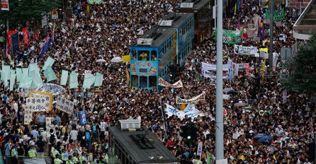 Hong Kong šalje lidere protesta u Peking