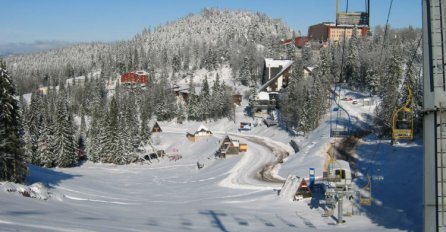 Na Jahorini i Bjelašnici pada snijeg