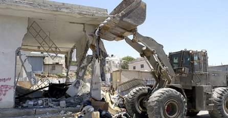 Rušenje kuća, kolektivna kazna Palestincima