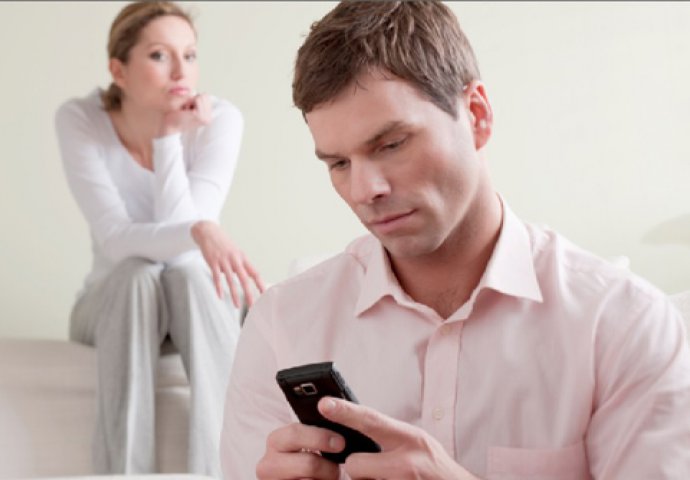 Pretvarao se da je vara. Pogledajte njenu reakciju (VIDEO)