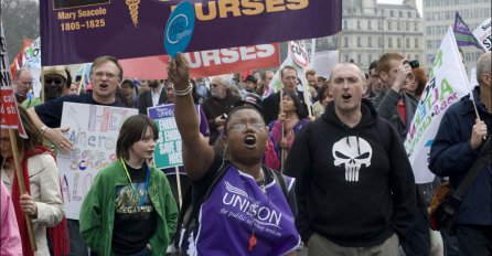 Zdravstveni radnici u Ujedinjenom Kraljevstvu žele povećanje plate od 1%
