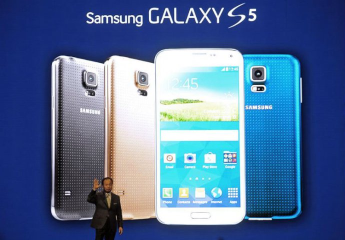 Samsungov neuspjeh: Galaxy S5 leži u skladištima