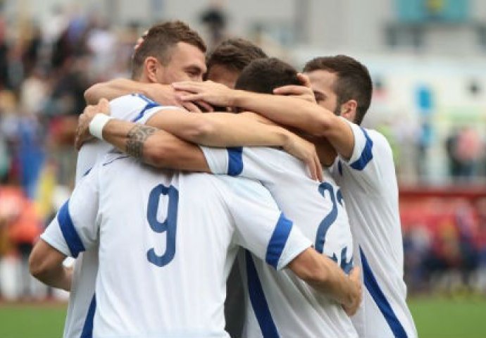 Zašto je mnogima primamljiva klupa BiH?