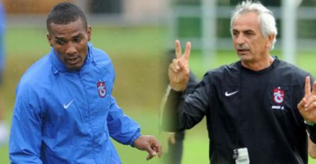 Počeo sastanak sa Halilhodžićem, ali situacija nije dobra