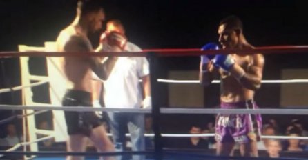 Nevjerovatan Knockout Jonathana, leteći udarac nogom iz okreta