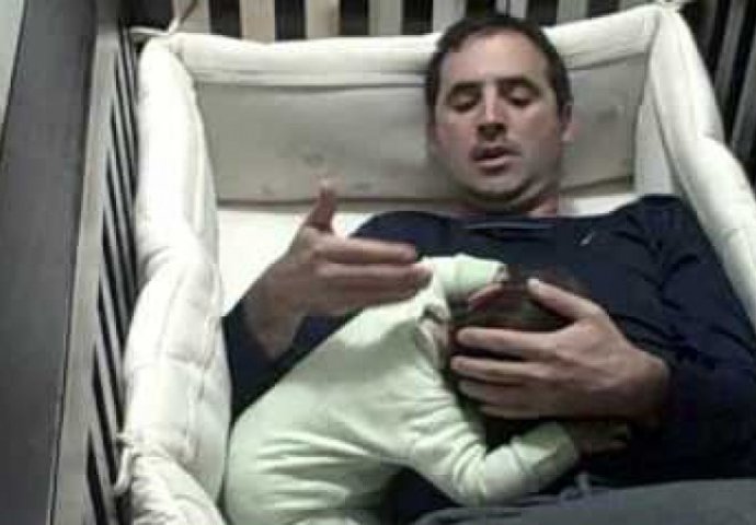 Ovaj otac je samo želio da uspava svoju kćerku, ali nije ni slutio kakve komplikacije će od toga nastati (VIDEO)