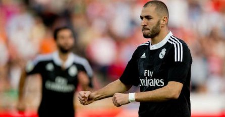 Karim Benzema izazvao 'rat' na Otoku: Velikani u utrci za sjajnim napadačem