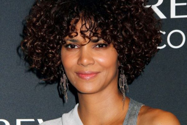 halle-berry