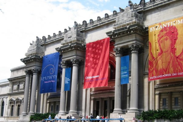 the-metropolitan-museum-of-art-new-york