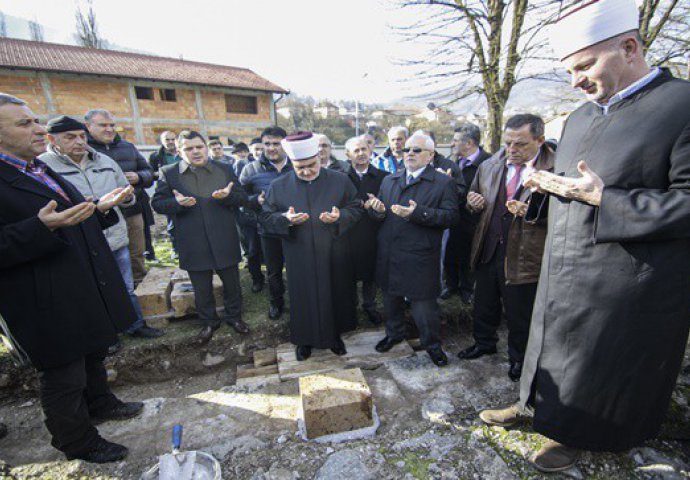 Počeli radovi na ponovnoj izgradnji Aladža džamije