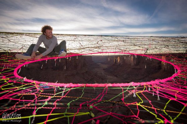 pentagon-handmade-net-over-canyon-moab-monkeys-brian-mosbaugh-14-880