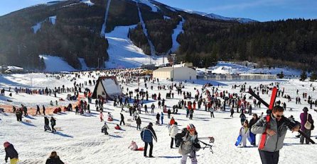 Na Bjelašnici i Igmanu uslovi za skijanje izvanredni, ski staze uređene