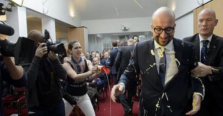 Neukusna ''užina'' za belgijskog premijera, pomfrit i majoneza na glavu