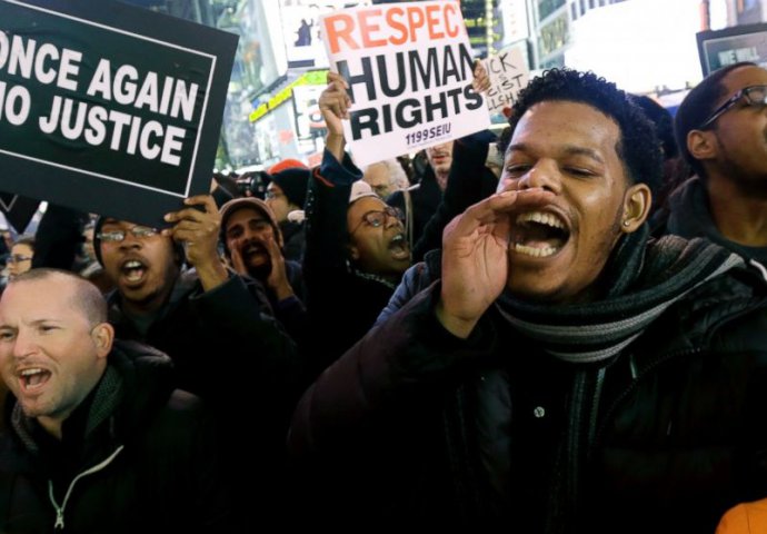 Preko 300 Njujorčana ponovo na antirasističkim protestima