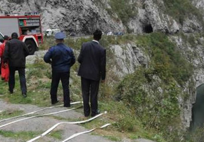 Dijete poginulo u saobraćajnoj nesreći u Crnoj Gori