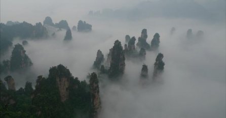 Wulingyuan: prekrasni krajolik sa stubovima koji ‘paraju nebo’