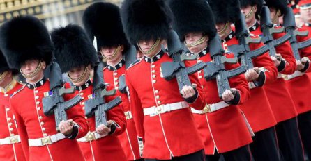 Panika u Britaniji: Kraljevska garda pod terorističkom prijetnjom?