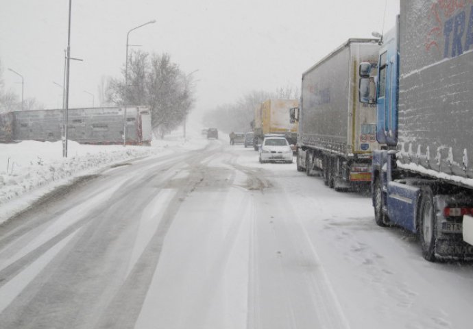 Strašno nevrijeme u Bugarskoj: Tri osobe poginule