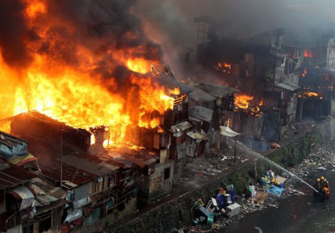 U terorističkom napadu ubijeno 49 osoba