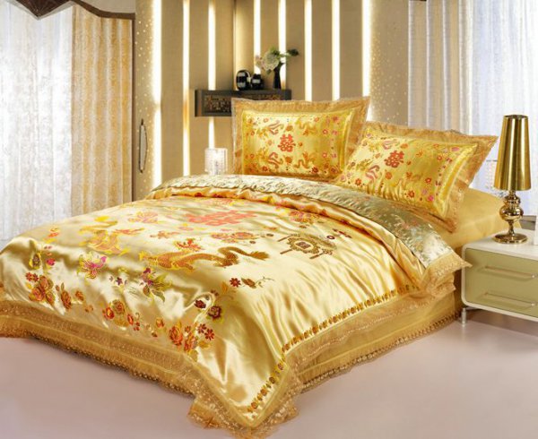 posteljina-u-boji-zlata