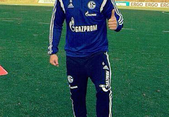 Sead Kolašinac prvi put ove sezone starter za Schalke