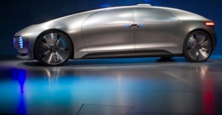 Mercedes predstavio vozilo bez vozača