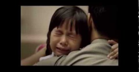 DIRLJIVA PRIČA: Kako izgleda ljubav između djevojčice i njezinog slijepog oca?