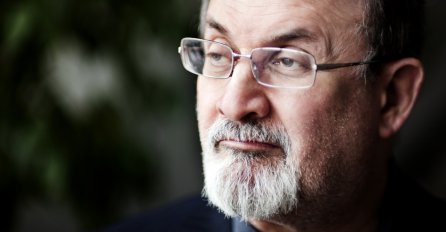 Rushdie: Religije zaslužuju satiru