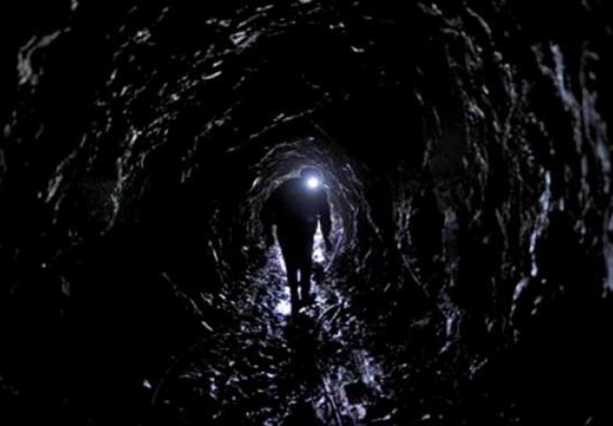 Rudari zarobljeni u rudniku