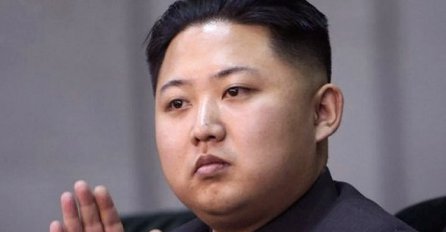 Lider Sjeverne Koreje Kim Jong-un na prvom zajedničkom sastanku sa liderima drugih država