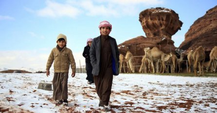 Snijeg prekrio pustinju u Saudijskoj Arabiji: 'Ovo je Božji dar'