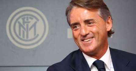 Mancini: Vidić ima iskustvo, zadovoljan sam njegovim zalaganjem