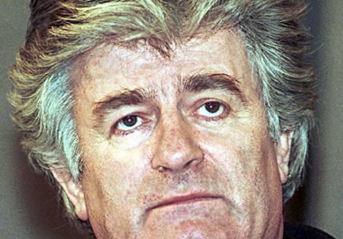 Karadžić tvrdi da ga prisluškuju