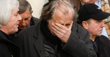 Oproštaj od Keme Montena: Kesovija padala u nesvijest, Šerbedžija nije mogao sakriti suze