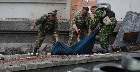 Najmanje 12 poginulih u raketnom napadu