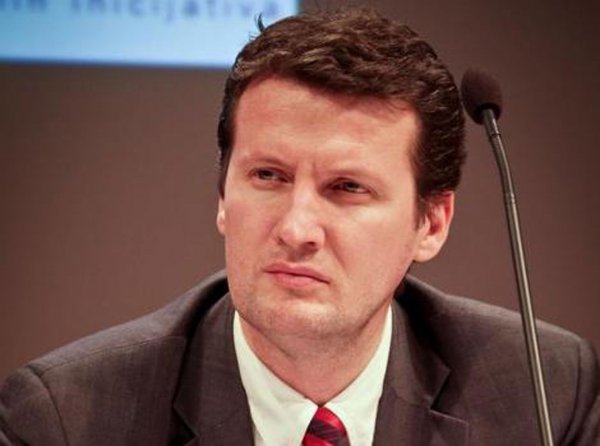 senad-sepic-ohrabrujuce-poruke-iz-brisela-i-sarajeva