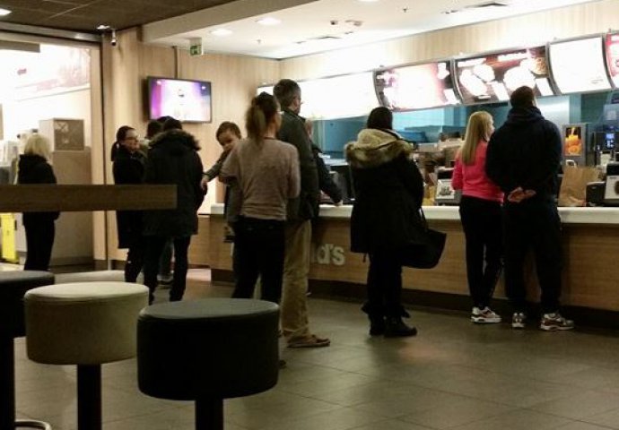 U mostarskom McDonaldsu sve "natenane"!