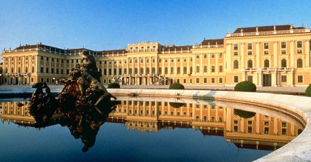 Velike demonstracije u Beču